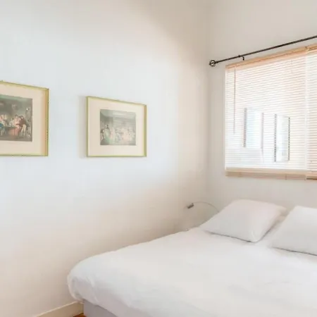 Daire Riviera Place